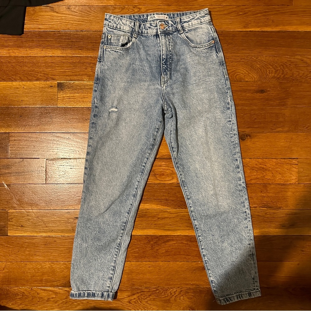 Zara blue mom jeans